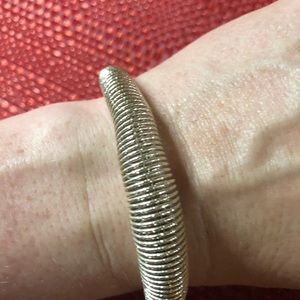 Silpada brio stretch bracelet